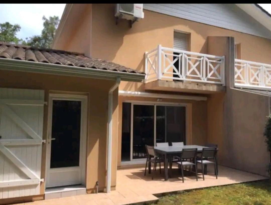 Agreable Maison Climatisee Idealement Placee Pour 6Personnes Vieux Boucau Villa Luaran gambar